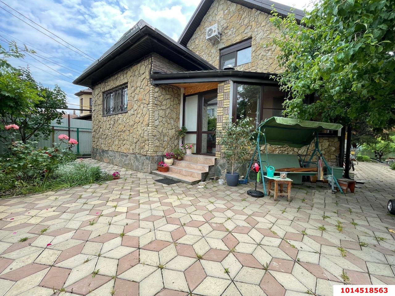 Фото №1: Дом 162 м² + 8.14 сот. - Краснодар, Садовод, ул. Сиреневая, 427