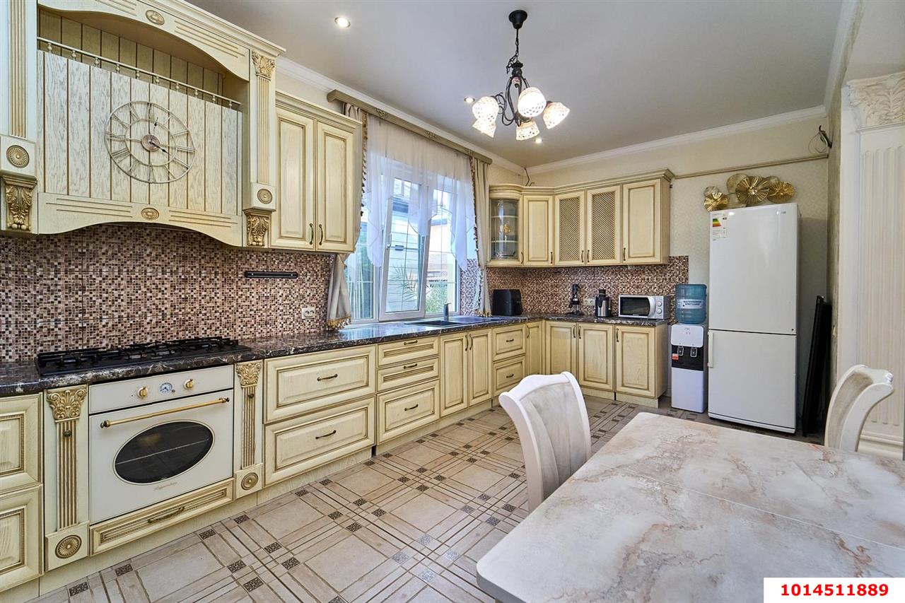 Фото №15: Дом 256 м² + 8 сот. - Краснодар, Прикубанский внутригородской округ, Завод Радиоизмерительных Приборов, мкр. Музыкальный, ул. Агрохимическая, 104