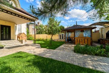 Фото №2: Дом 256 м² - Краснодар, мкр. Музыкальный, ул. Агрохимическая, 104