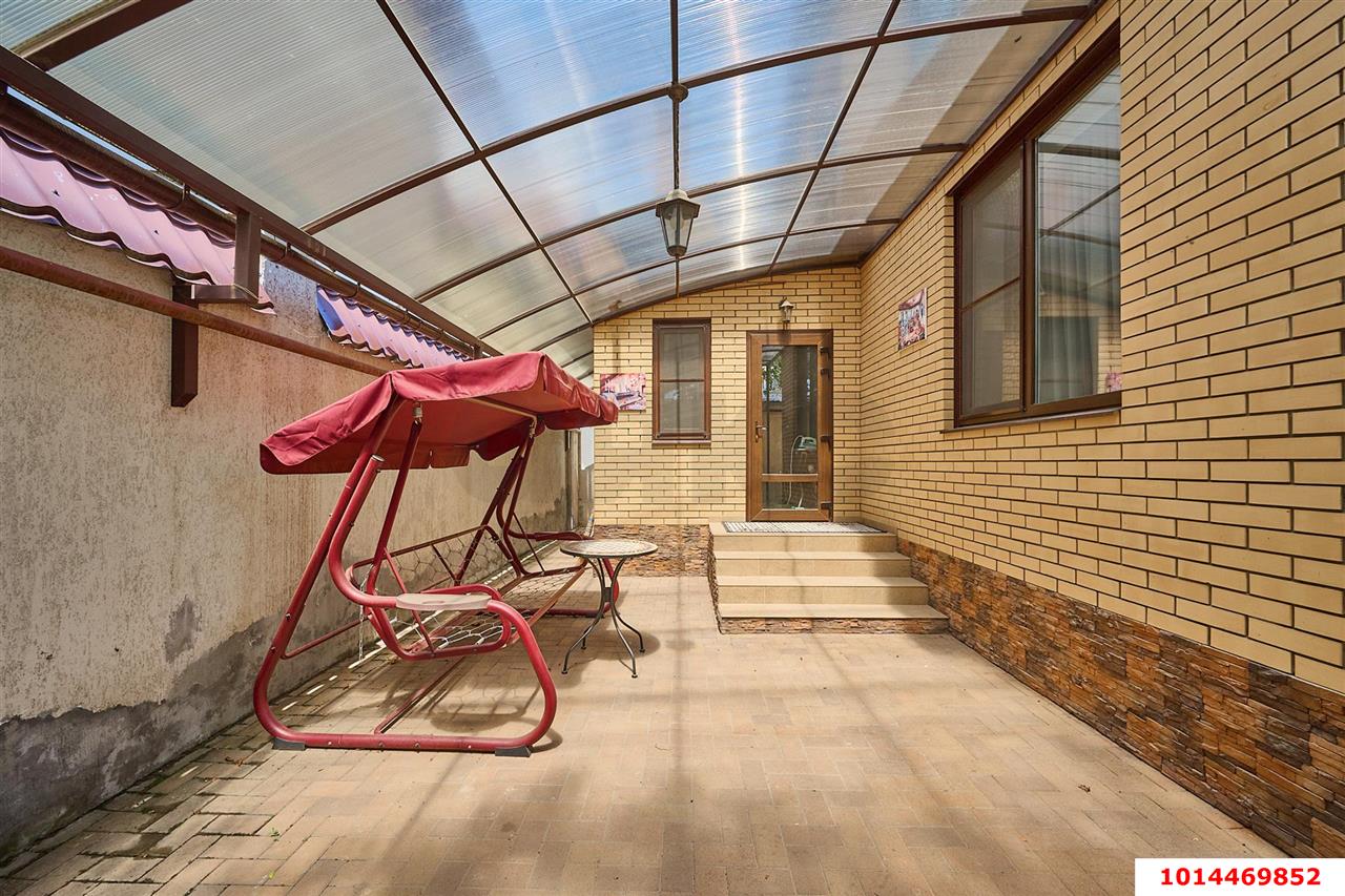 Фото №18: Дом 180 м² + 3.5 сот. - Краснодар, Центральный внутригородской округ, мкр. Дубинка, ул. 9 Января, 107