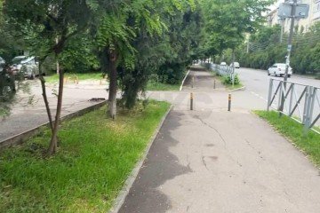Фото №3: Торговое помещение 30 м² - Краснодар, мкр. Центральный, ул. Котовского, 111
