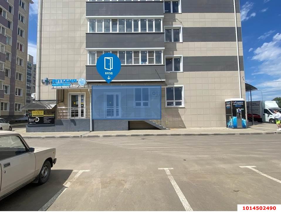 Фото №1: Торговое помещение 38 м² - Краснодар, жилой комплекс Краски, ул. Краеведа Соловьёва, 6к3