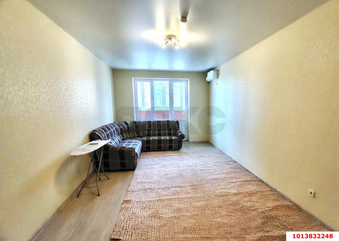 Фото №1: 3-комнатная квартира 100 м² - Краснодар, Прикубанский внутригородской округ, Завод Радиоизмерительных Приборов, мкр. имени Петра Метальникова, ул. Петра Метальникова