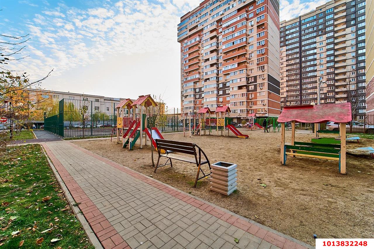 Фото №12: 3-комнатная квартира 100 м² - Краснодар, имени Петра Метальникова, ул. Петра Метальникова