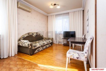 Фото №1: 2-комнатная квартира 45 м² - Краснодар, мкр. Центральный, ул. Хакурате, 10к2
