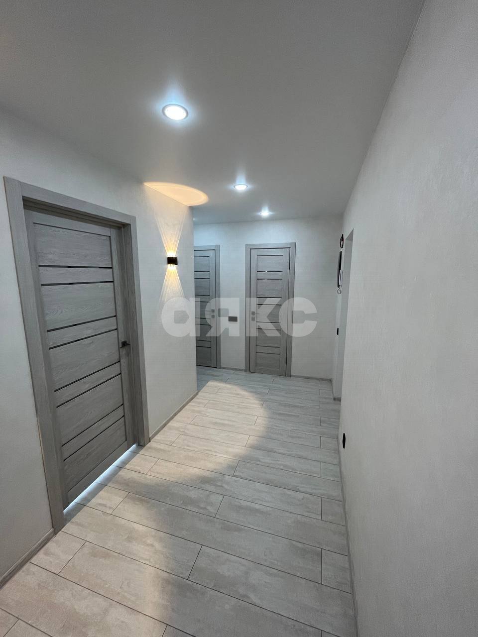 Фото №8: 2-комнатная квартира 52 м² - Симферополь, квартал Украинка, ул. Туристов, 8/5/1
