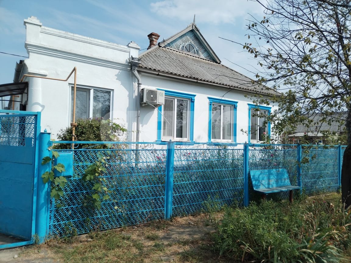 Фото №1: Дом 80 м² + 19 сот. - Старотитаровская, ул. Ленина, 100