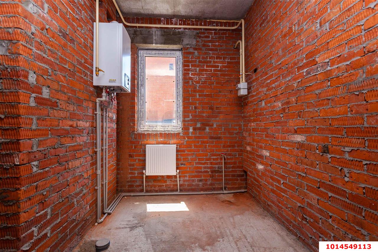 Фото №6: Дом 210 м² + 5 сот. - Краснодар, Прикубанский внутригородской округ, мкр. Завод Измерительных Приборов, аллея улица Тополиная