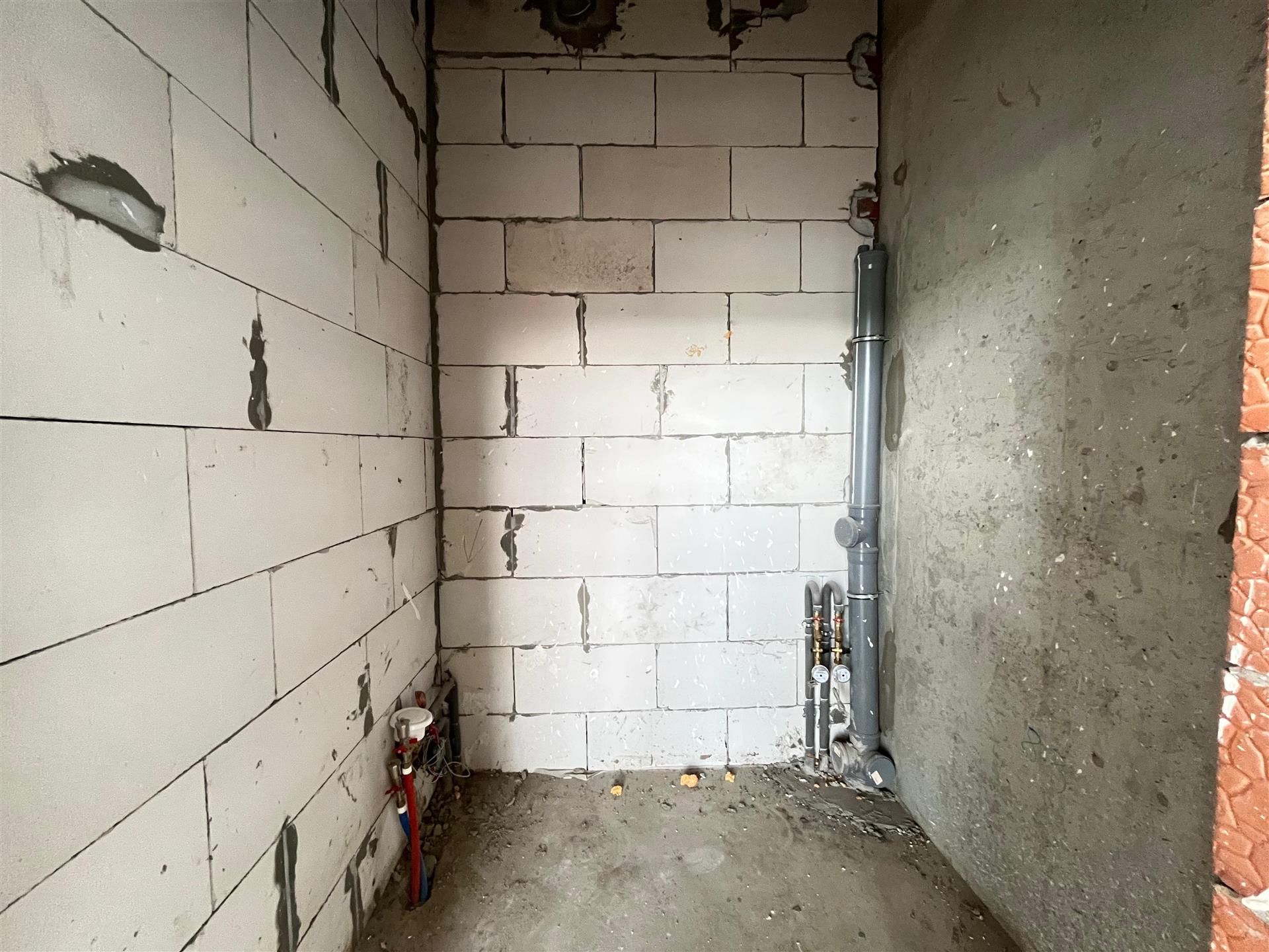 Фото №10: Коммерция 31 м² - Краснодар, Прикубанский внутригородской округ, мкр. жилой комплекс Дыхание, ул. Лётчика Позднякова, 2к19