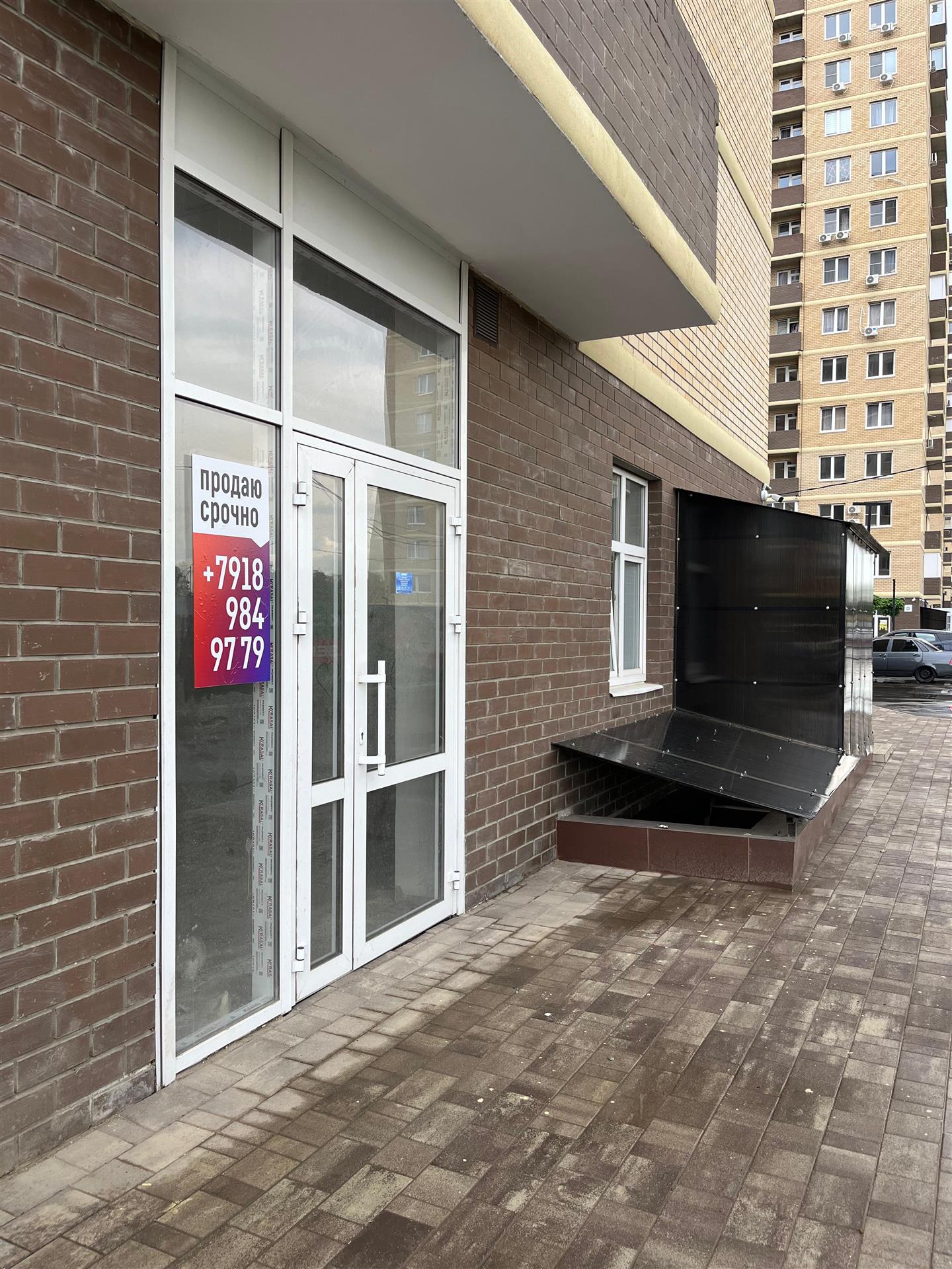 Фото №5: Коммерция 31 м² - Краснодар, Прикубанский внутригородской округ, мкр. жилой комплекс Дыхание, ул. Лётчика Позднякова, 2к19