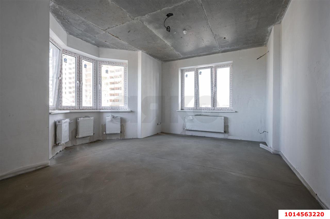 Фото №3: 2-комнатная квартира 65 м² - Краснодар, имени Петра Метальникова, ул. Тополиная, 46к2