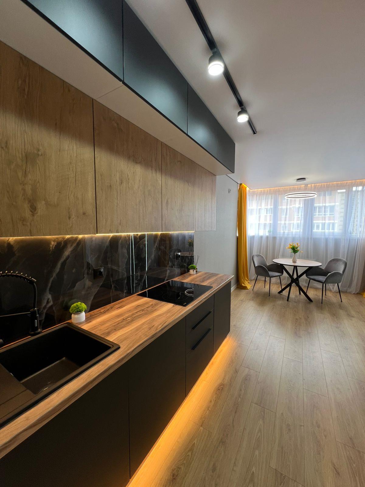 Фото №1: 2-комнатная квартира 66 м² - Краснодар, Прикубанский внутригородской округ, имени Петра Метальникова, Завод Радиоизмерительных Приборов, мкр. жилой комплекс Радуга, ул. Евгении Жигуленко, 7