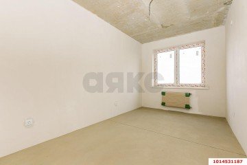 Фото №1: 1-комнатная квартира 38 м² - Краснодар, мкр. Светлоград, ул. Красных Партизан, 1/4к3
