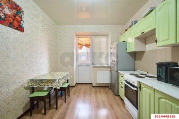 Фото №1: 2-комнатная квартира 52 м² - Краснодар, мкр. Музыкальный, ул. имени Сергея Есенина, 149