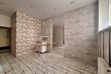 Фото №2: Офисное помещение 33 м² - Краснодар, мкр. жилой комплекс Мирный, ул. им. Сорока А.М., 2