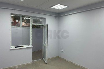 Фото №5: Торговое помещение 16 м² - Краснодар, мкр. квартал Народный, пер. Ленинский, 20/1А