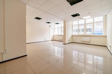 Фото №1: Коммерция 166 м² - Краснодар, мкр. Центральный, ул. Фабричная, 10