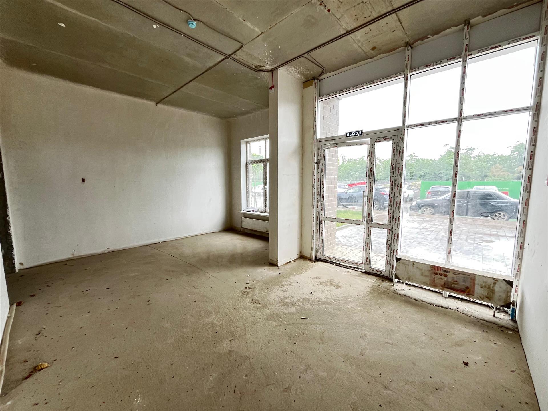 Фото №4: Коммерция 36 м² - Краснодар, Прикубанский внутригородской округ, мкр. жилой комплекс Дыхание, ул. Лётчика Позднякова, 2к19