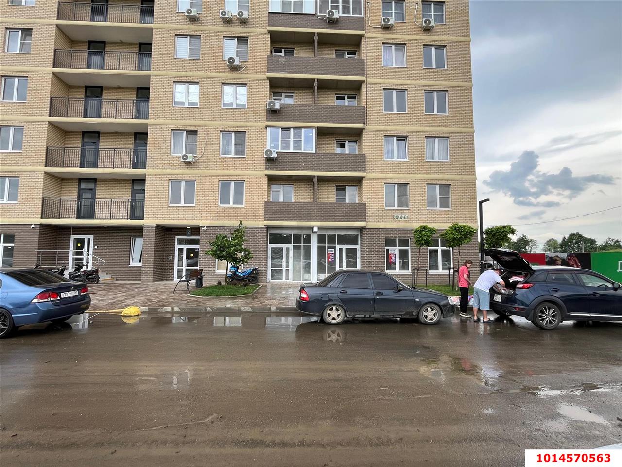 Фото №6: Торговое помещение 37 м² - Краснодар, жилой комплекс Дыхание, ул. Лётчика Позднякова, 2к19