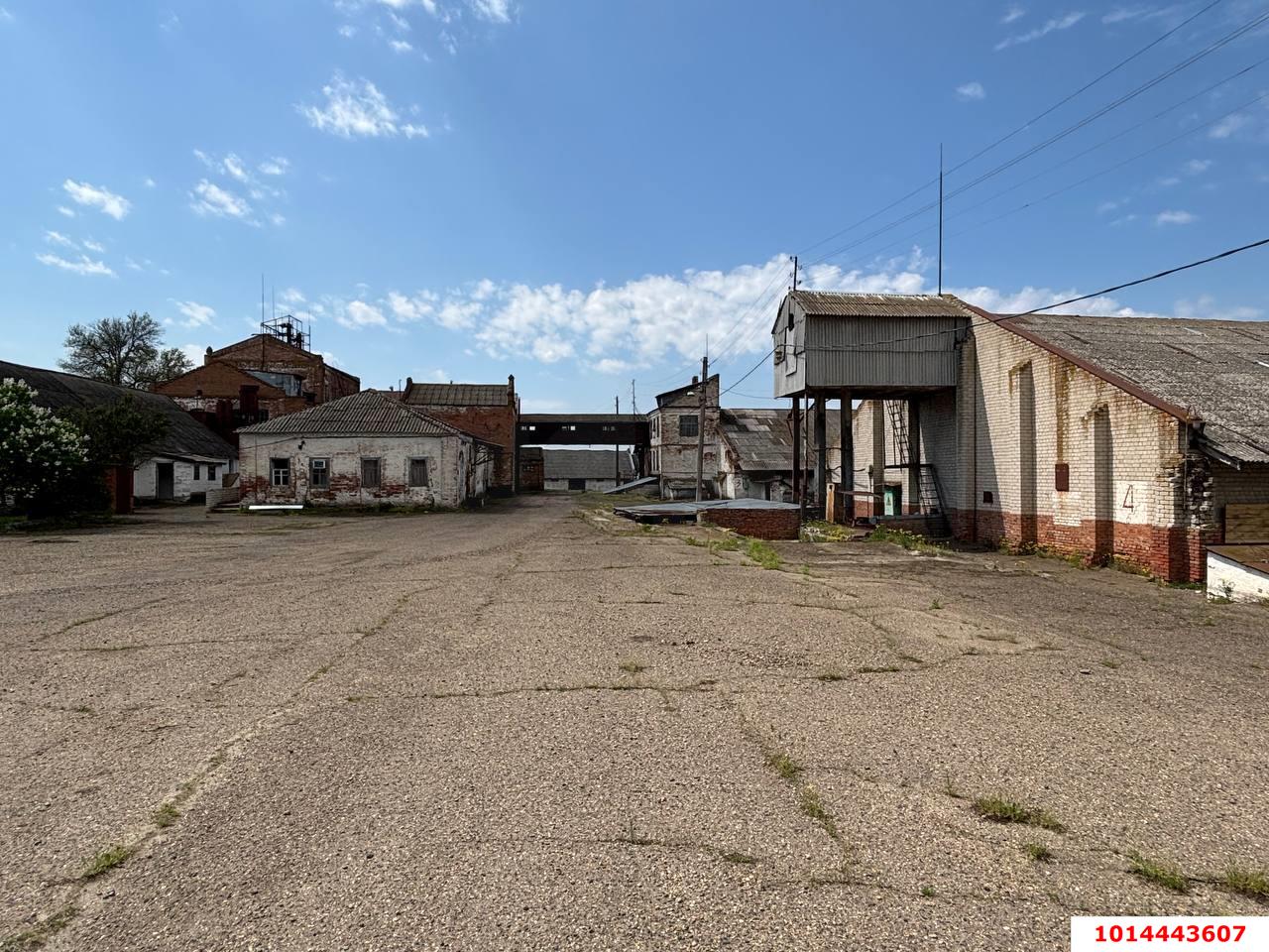 Фото №11: Коммерция 12000 м² - Темижбекская, ул. Расшеватская, 47