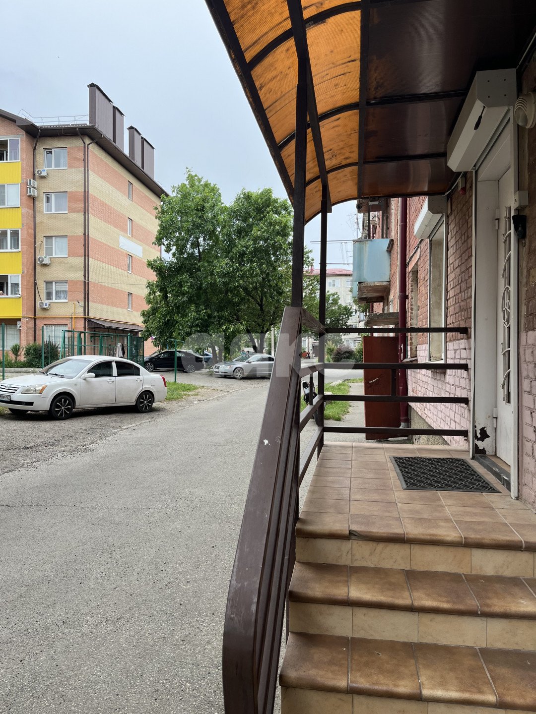 Фото №11: 2-комнатная квартира 75 м² - Армавир, Черёмушки, ул. Новороссийская, 171
