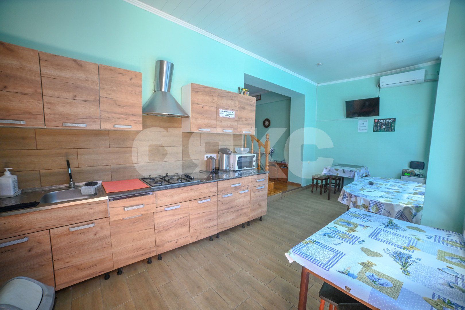 Фото №8: Коммерция 281 м² - Геленджик, 5-й, ул. Геленджикская