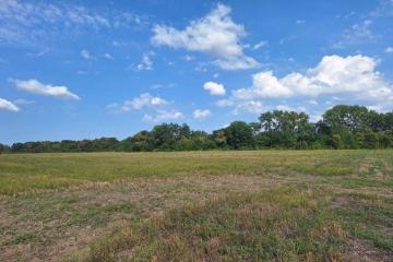 Фото №2: Коммерция 366 м² - Абинск, 