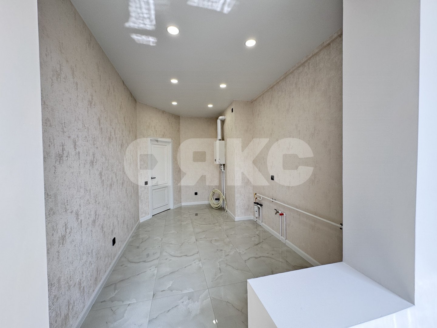 Фото №4: 1-комнатная квартира 42 м² - Горячий Ключ, Администрация, ул. Ленина, 199Б