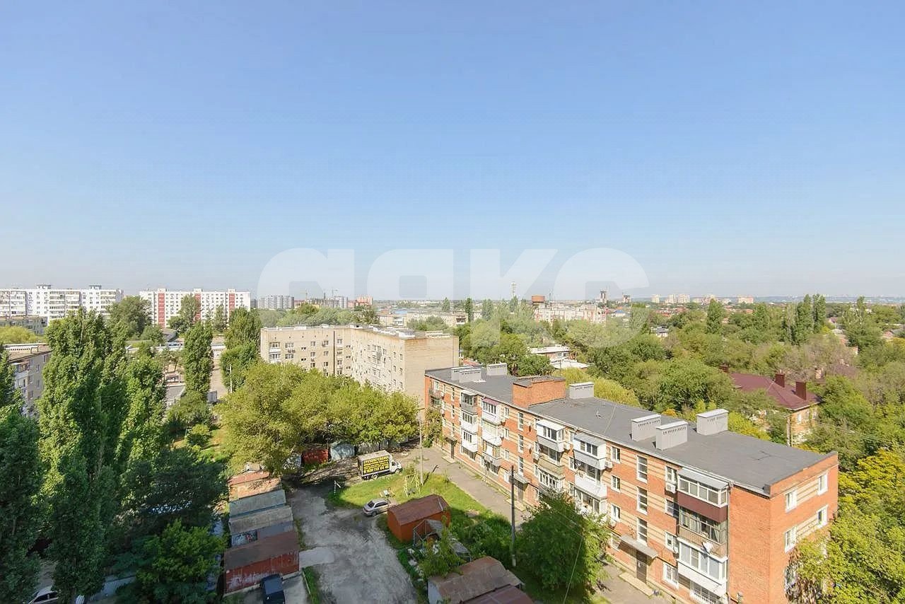 Фото №2: 2-комнатная квартира 71 м² - Батайск, ул. Луначарского, 177Бк2