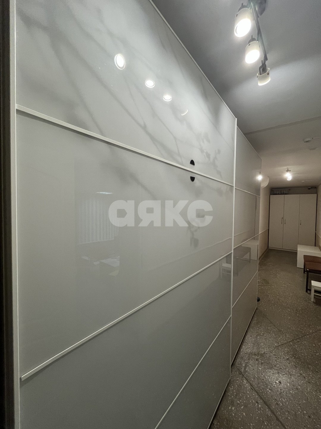 Фото №6: Коммерция 50 м² - Армавир, Черёмушки, ул. Новороссийская, 169А