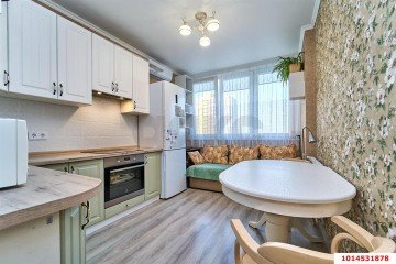 Фото №1: 1-комнатная квартира 35 м² - Краснодар, мкр. Камвольно-суконный Комбинат, ул. Магистральная, 11к1