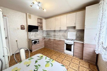 Фото №1: 4-комнатная квартира 110 м² - Нижнекамск, мкр. 29А, ул. Чишмале, 19