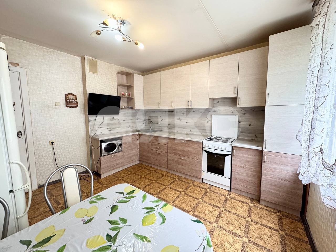 Фото №1: 4-комнатная квартира 110 м² - Нижнекамск, 29А, ул. Чишмале, 19