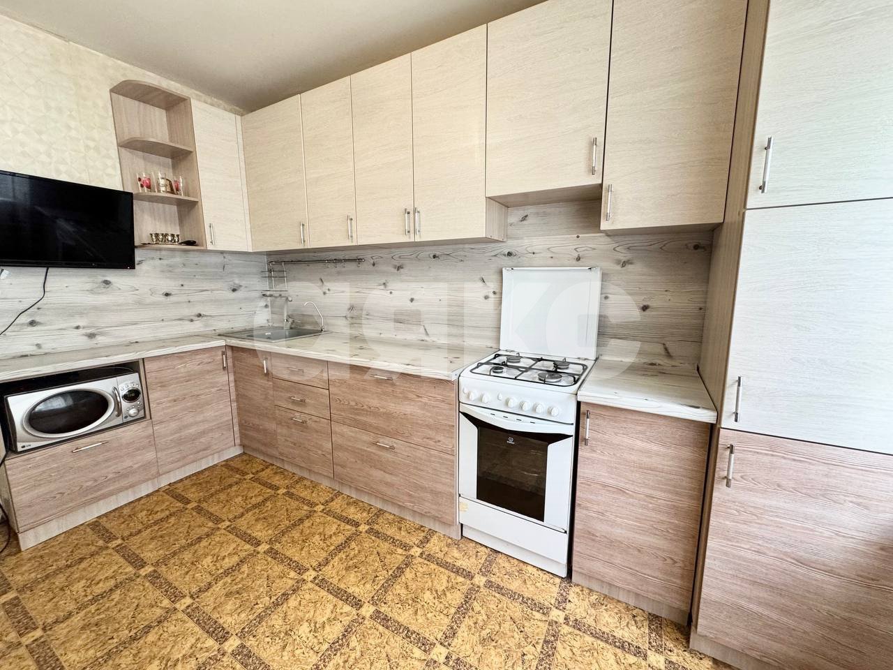 Фото №3: 4-комнатная квартира 110 м² - Нижнекамск, 29А, ул. Чишмале, 19