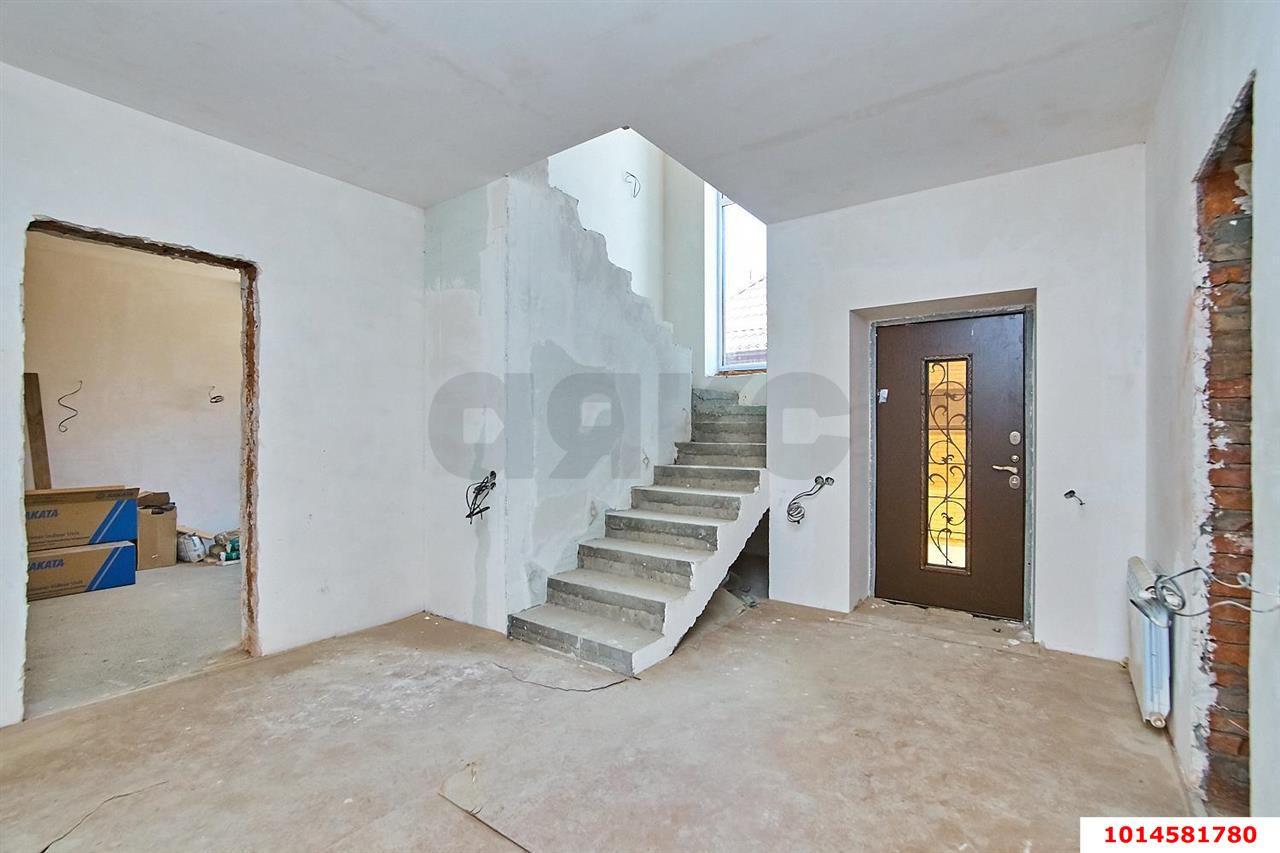 Фото №9: Дом 166 м² + 7.5 сот. - Новая Адыгея, ул. Шовгенова, 43