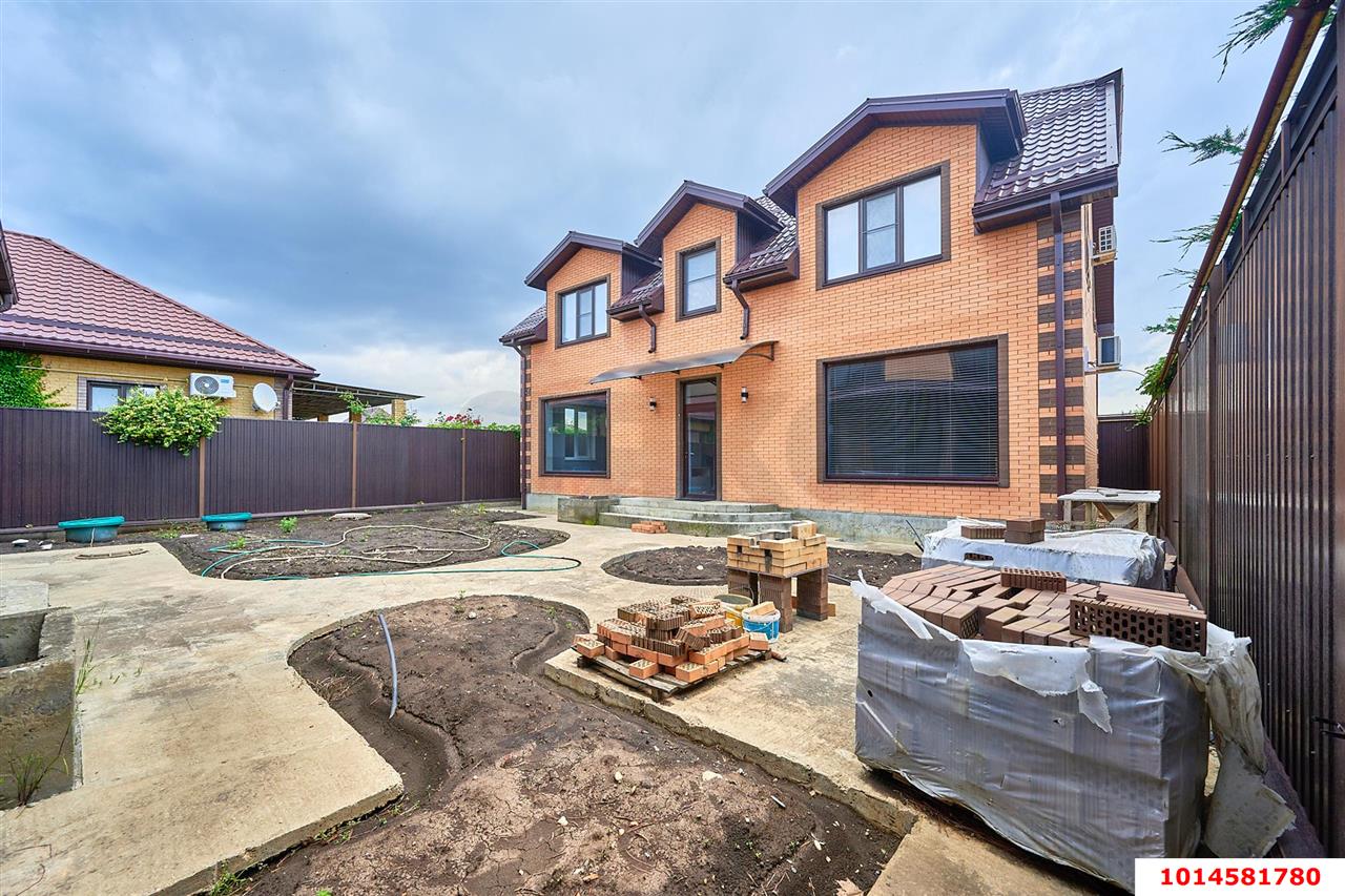 Фото №4: Дом 166 м² + 7.5 сот. - Новая Адыгея, ул. Шовгенова, 43