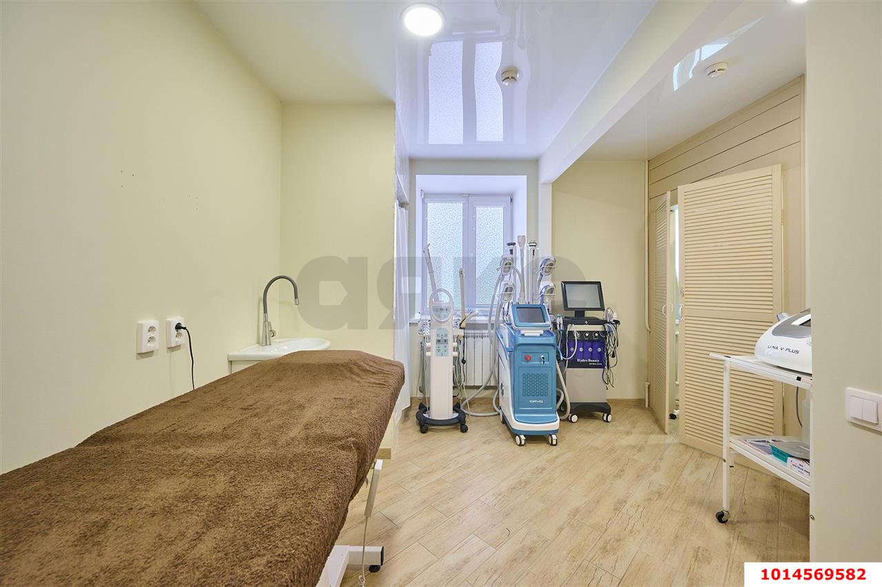 Фото №10: Торговое помещение 57 м² - Краснодар, Фестивальный, ул. имени Тургенева, 145