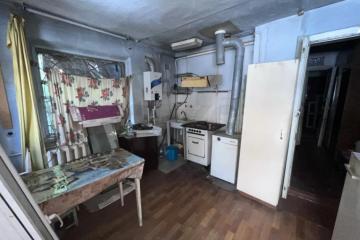 Фото №1: 1-комнатная квартира <span class="whitespace-nowrap">30 м²</span>, <span class="whitespace-nowrap">1/1 эт.</span> - Краснодар, мкр. Центральный, ул. Митрофана Седина, 72