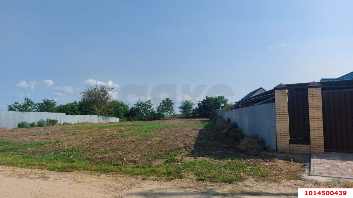 Фото №2: Земельный участок 20 сот. - Старокорсунская, мкр. Карасунский внутригородской округ, ул. Садовая, 2/7