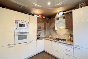 Фото №1: 2-комнатная квартира 40 м² - Тула, мкр. Петровский квартал, ул. Лётчика Пирожкова, 2