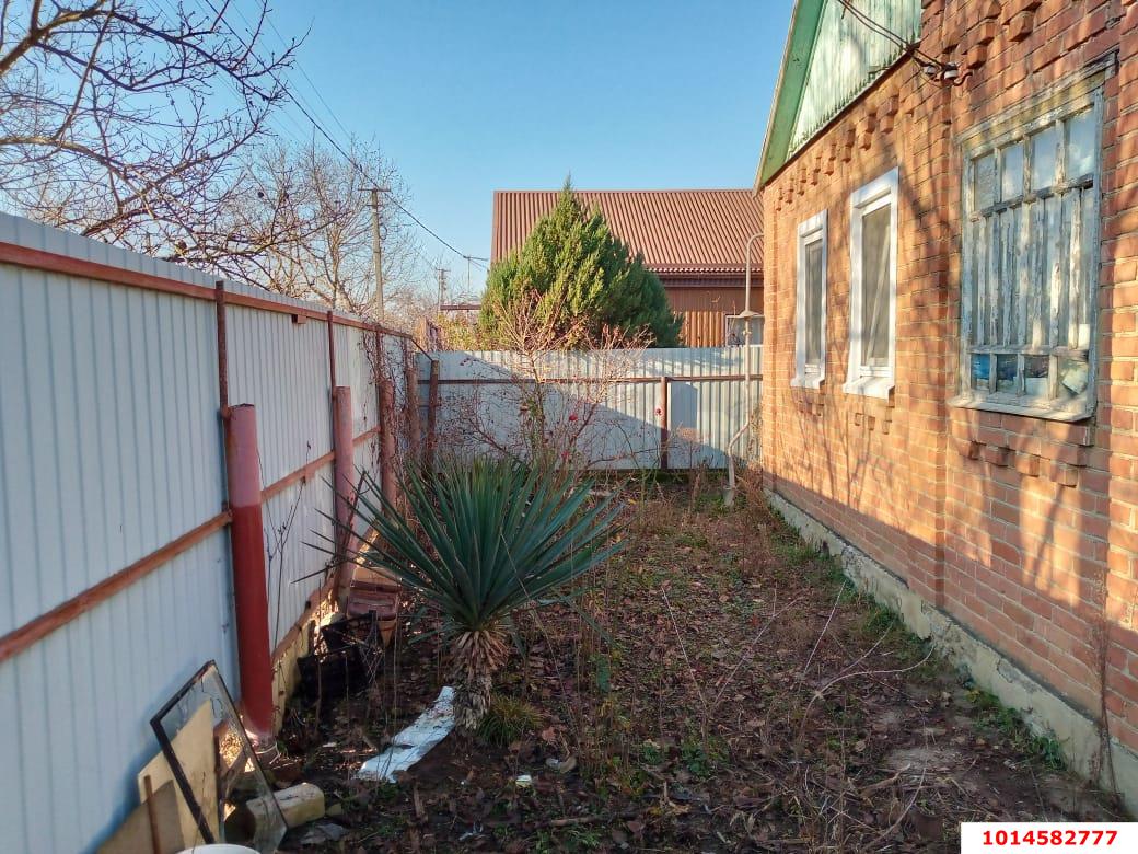 Фото №1: Дом 37 м² + 8.7 сот. - Афипский, ул. Свердлова, 10