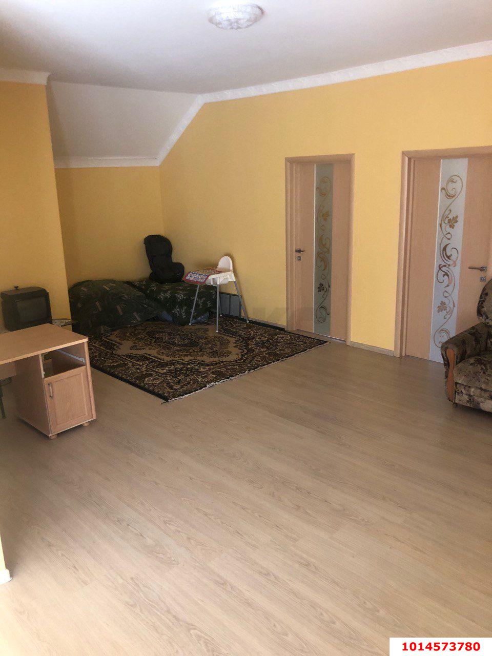 Фото №10: Дом 217 м² + 5 сот. - Российский, Прикубанский внутригородской округ, ул. имени В.М. Комарова, 56