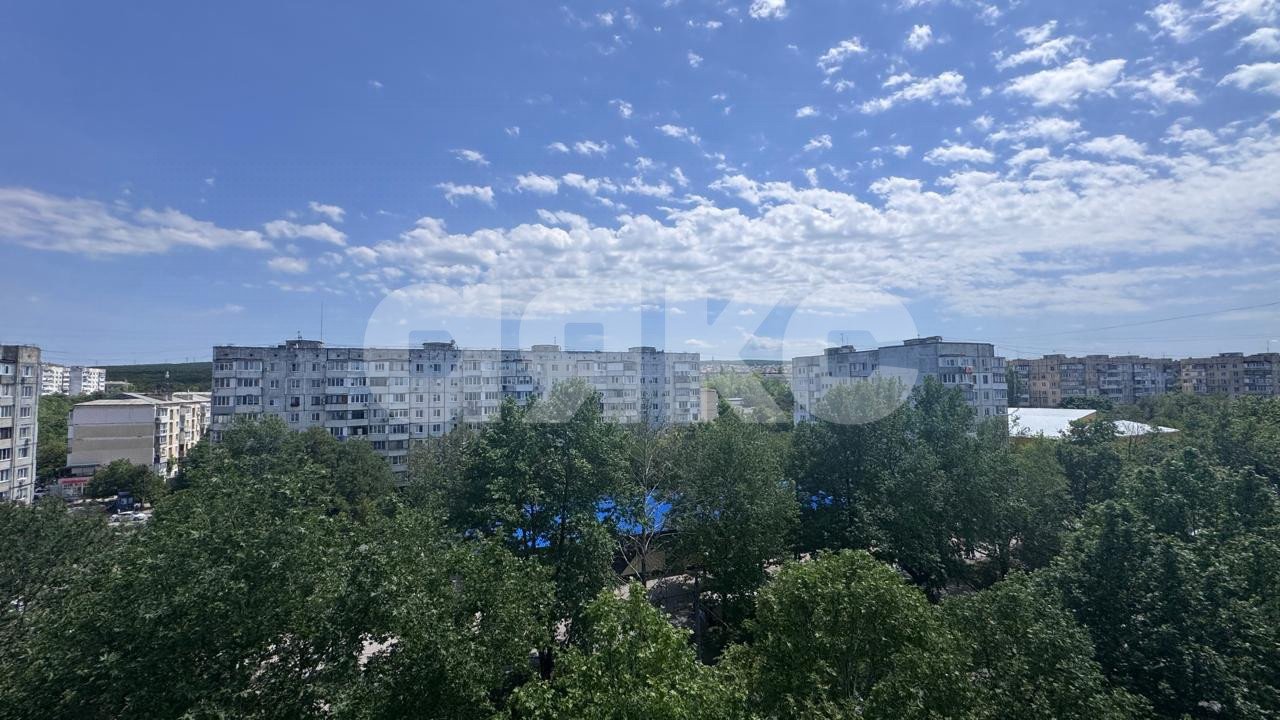 Фото №3: 3-комнатная квартира 61 м² - Симферополь, Центральный, ул. 60 лет Октября, 17