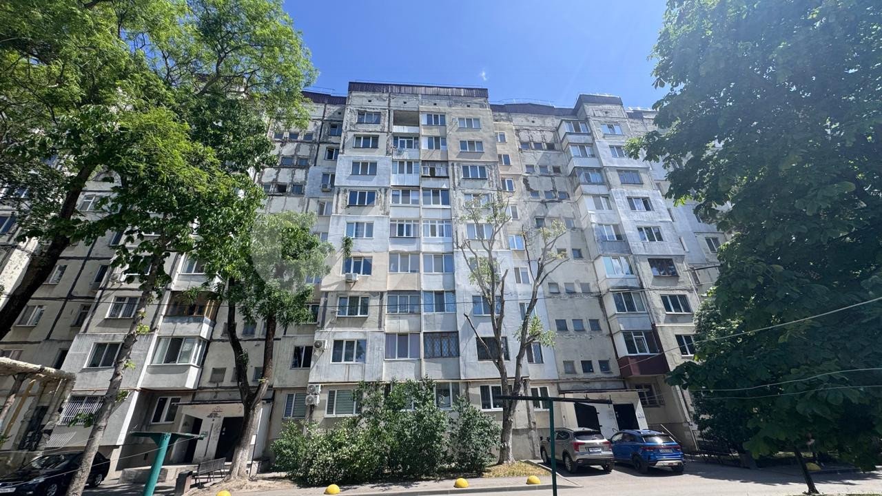 Фото №1: 3-комнатная квартира 61 м² - Симферополь, Центральный, ул. 60 лет Октября, 17
