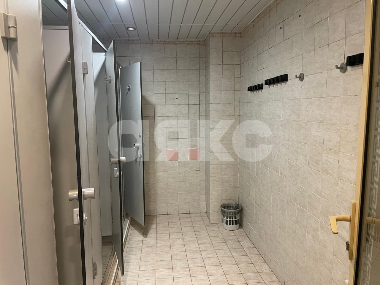 Фото №8: Коммерция 367 м² - Ростов-на-Дону, Северный, пр-кт Космонавтов, 19
