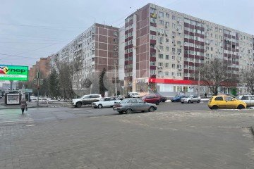 Фото №2: Коммерция 367 м² - Ростов-на-Дону, мкр. Северный, пр-кт Космонавтов, 19