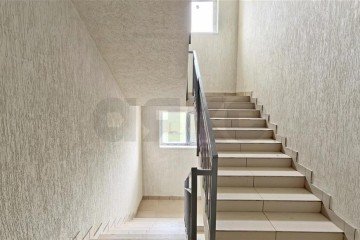 Фото №1: 2-комнатная квартира 61 м² - Адыгейск, ул. Эдепсукайская, 1/6
