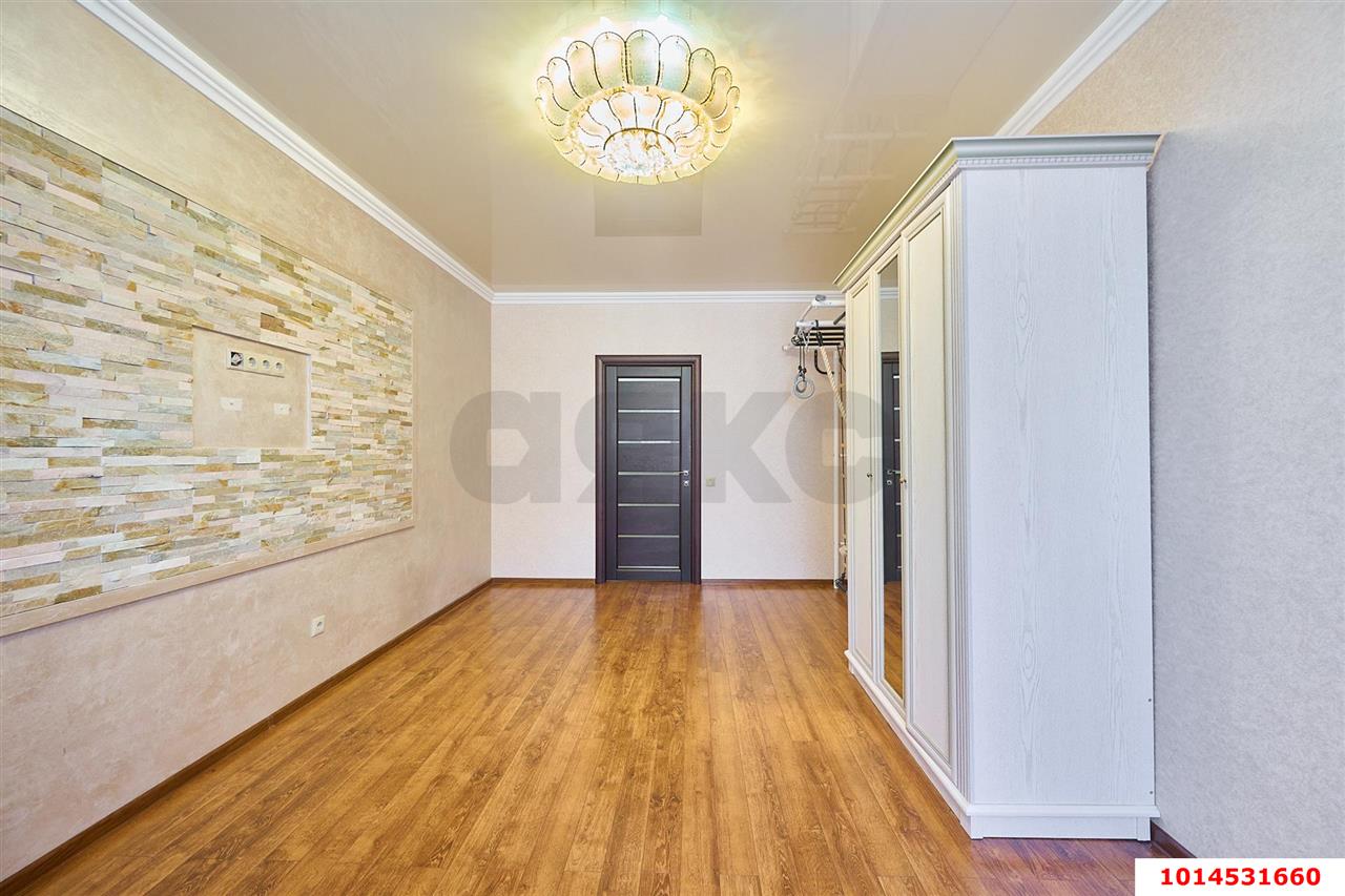 Фото №7: 2-комнатная квартира 65 м² - Краснодар, Солнечный, ул. Казбекская, 3