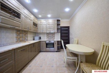 Фото №1: 2-комнатная квартира 65 м² - Краснодар, мкр. Солнечный, ул. Казбекская, 3