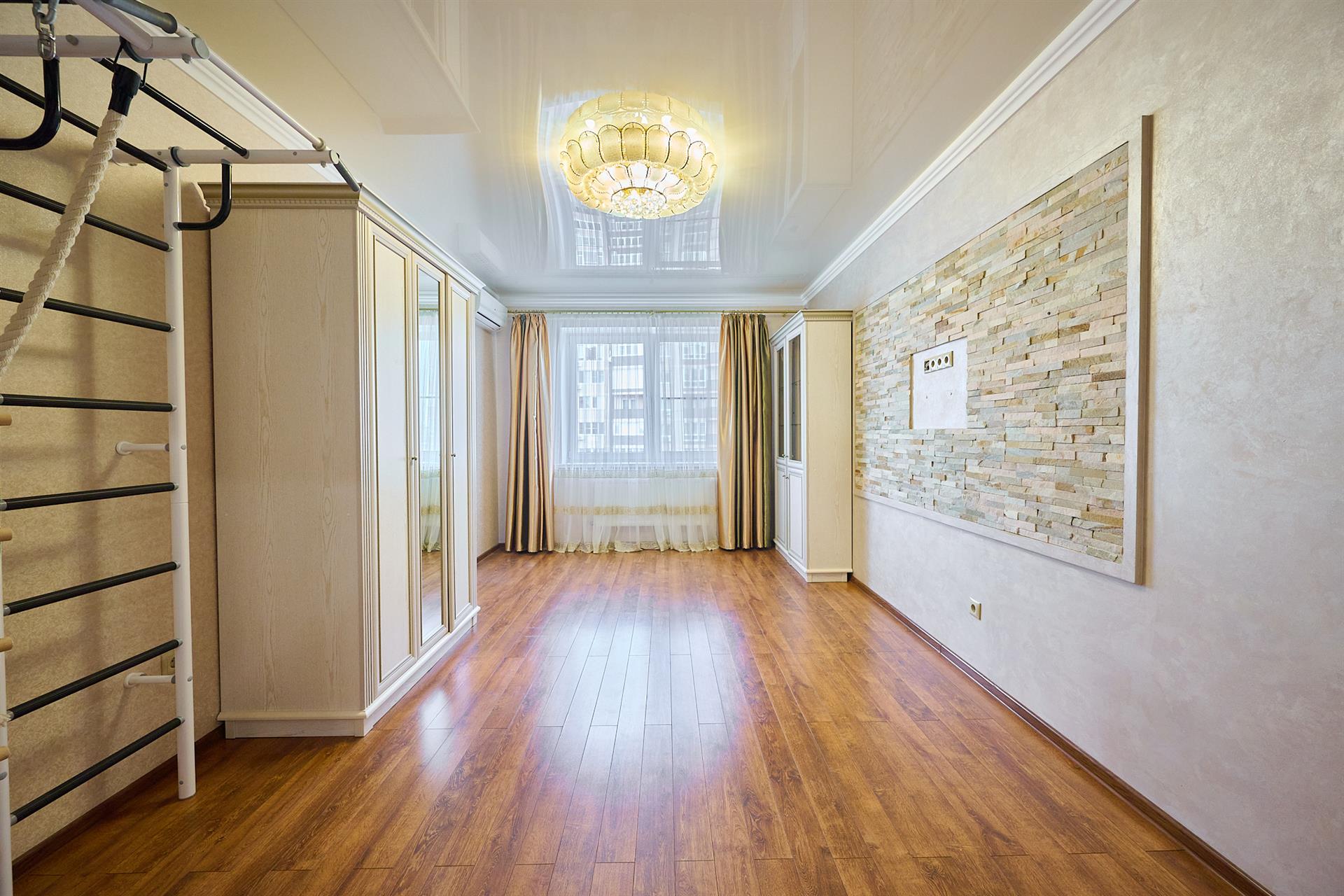 Фото №5: 2-комнатная квартира 65 м² - Краснодар, Прикубанский внутригородской округ, Солнечный, мкр. Фестивальный, ул. Казбекская, 3